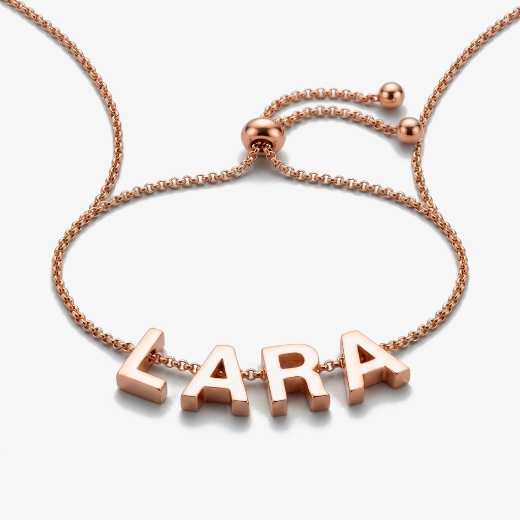 Pulsera con nombre deletreado